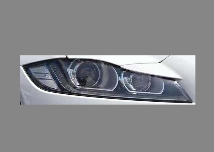 Land Rover 2016 TF-022 XFL T2H24590 head lamp